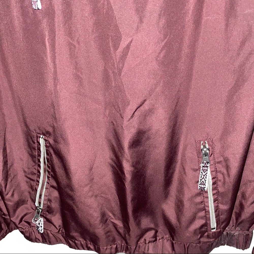 Wind Breaker - Picture 4 of 5